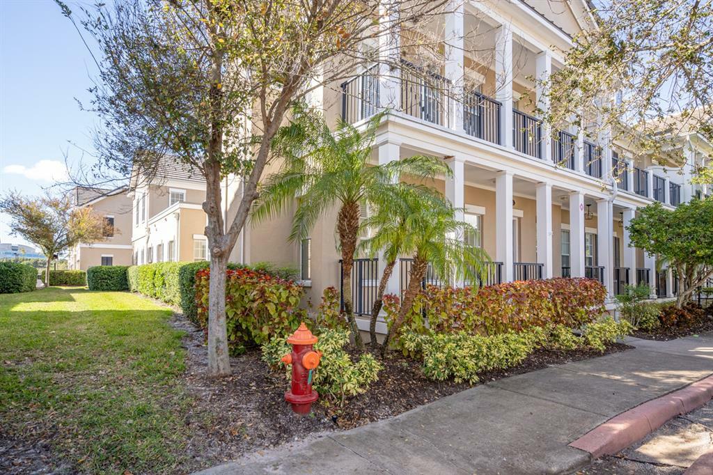 Property Photo:  165 Commonwealth Court N  FL 33716 