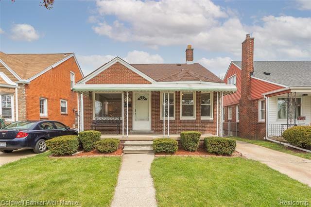 Property Photo:  968 Moran Avenue  MI 48146 