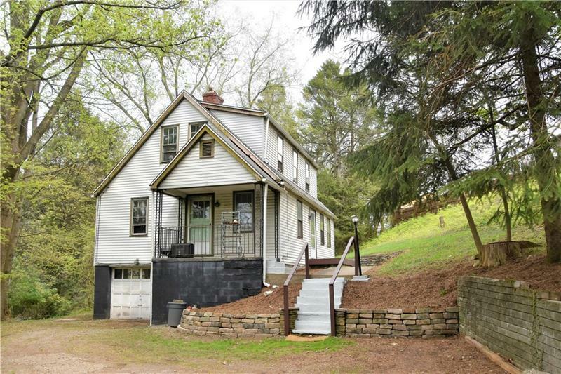 Property Photo:  524 Thompson Run Rd  PA 15237 