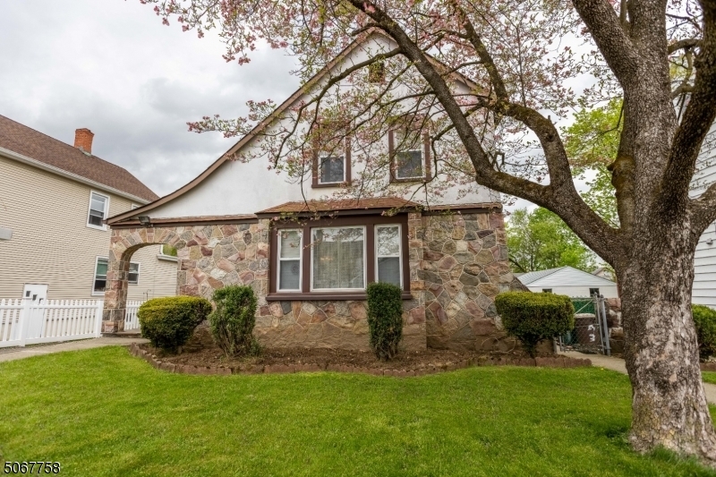 Property Photo:  42 Orchard St  NJ 07403 