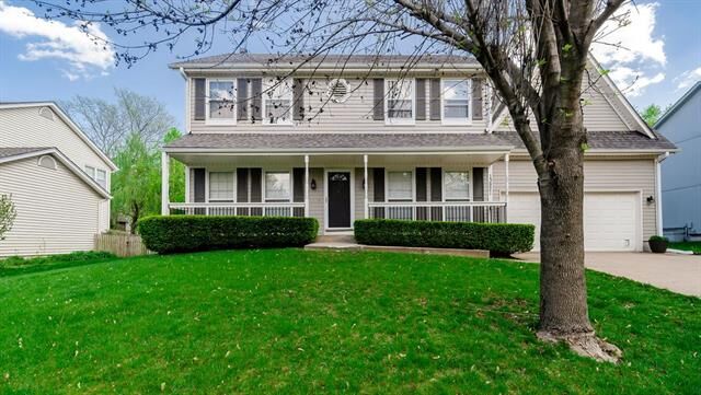 Property Photo:  13821 S Seminole Drive  KS 66061 