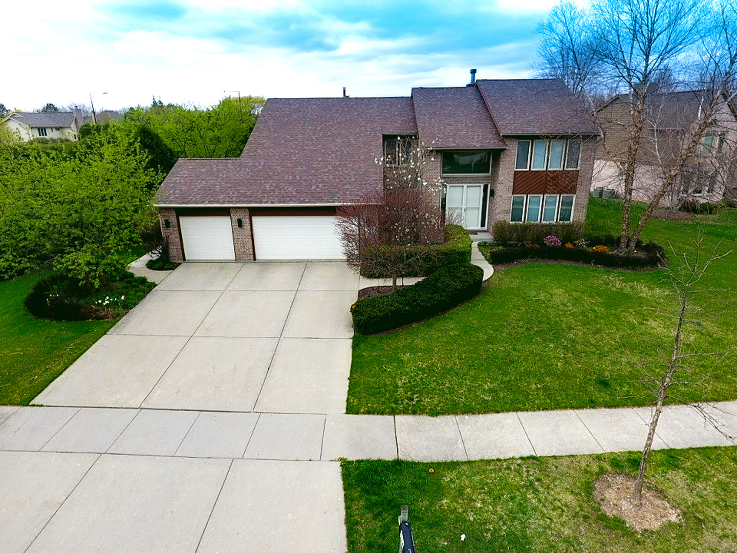 Property Photo:  371 Butternut Drive  IL 60089 