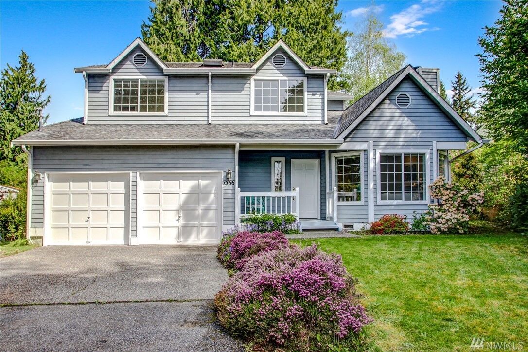 Property Photo: 1566 NE 171st St WA 98155