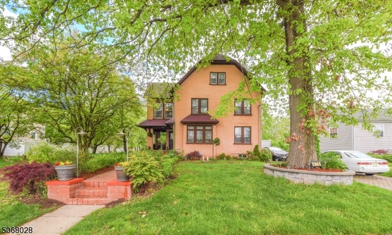 Property Photo: 476 East Ave NJ 07077