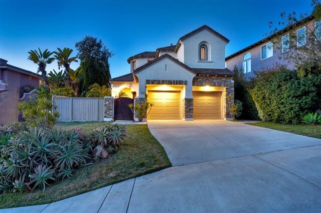 Property Photo: 1162 Calistoga Way CA 92078