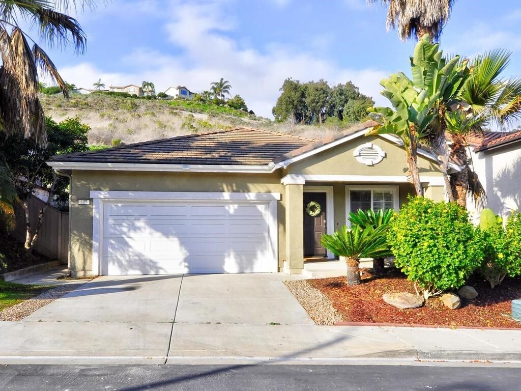 Property Photo:  125 Canyon Creek Way  CA 92057 