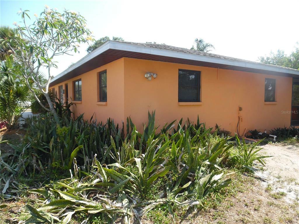 Property Photo:  401 And 403 Shore Road  FL 34275 