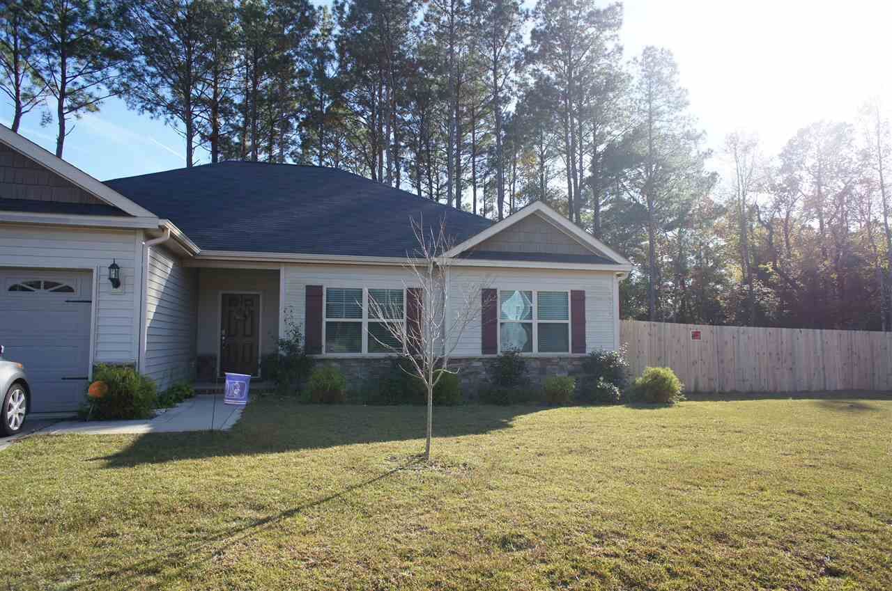 Property Photo:  301 Woodruff Court  NC 28539 