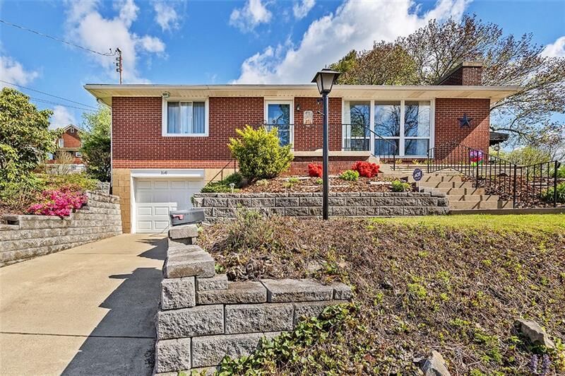 Property Photo: 1641 Larch Ave PA 15145
