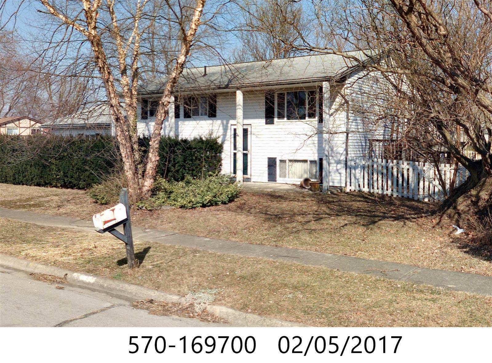 Property Photo: 1706 Kinross Lane OH 43119