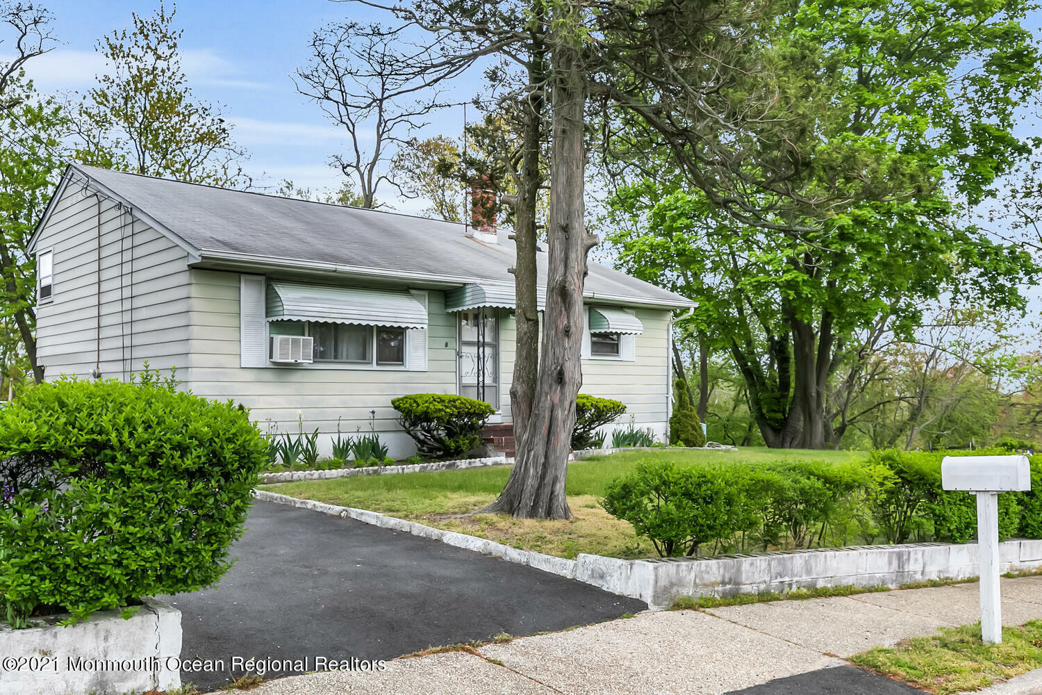 Property Photo: 8 Dale Place NJ 07753