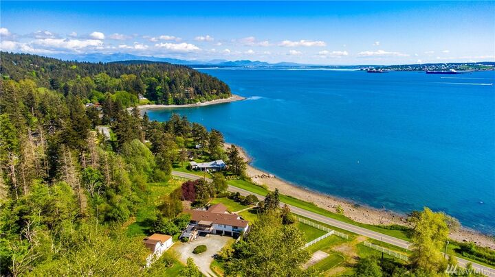 Property Photo:  6295 S Shore Rd  WA 98221 