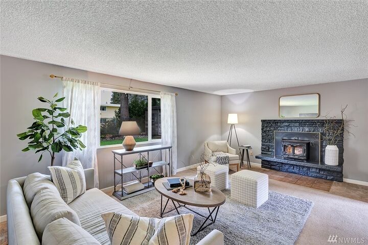 Property Photo:  17243 130th Ave SE  WA 98058 