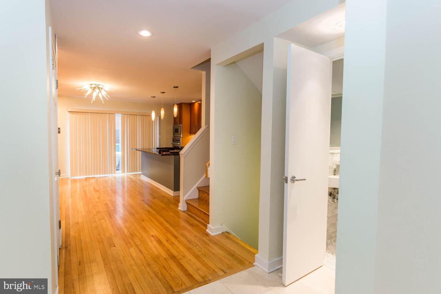 Property Photo:  213 Bainbridge Street  PA 19147 