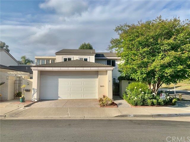 Property Photo:  2 Dewberry Way  CA 92612 