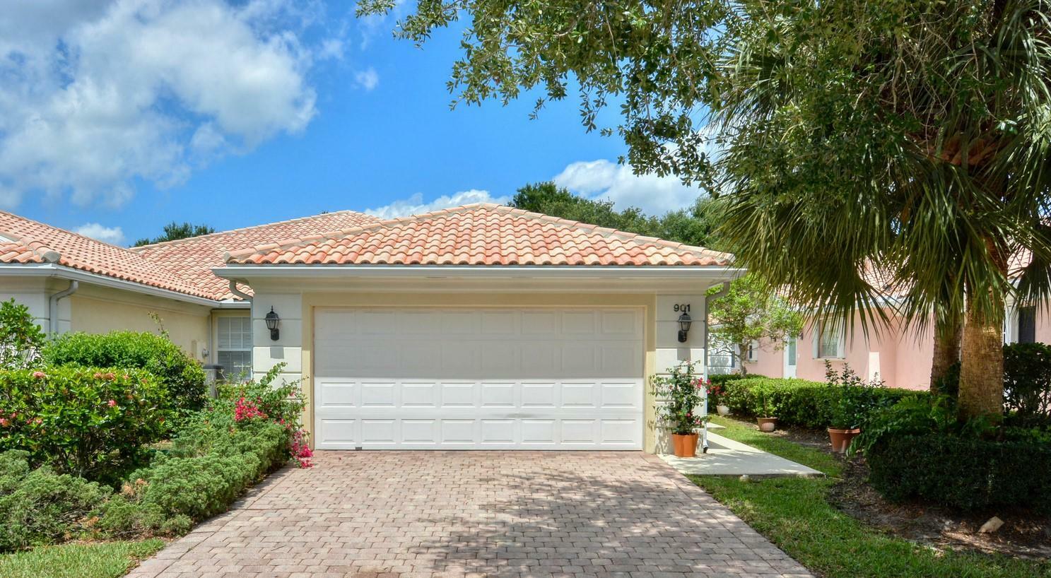 Property Photo:  901 SW Balmoral Trace  FL 34997 