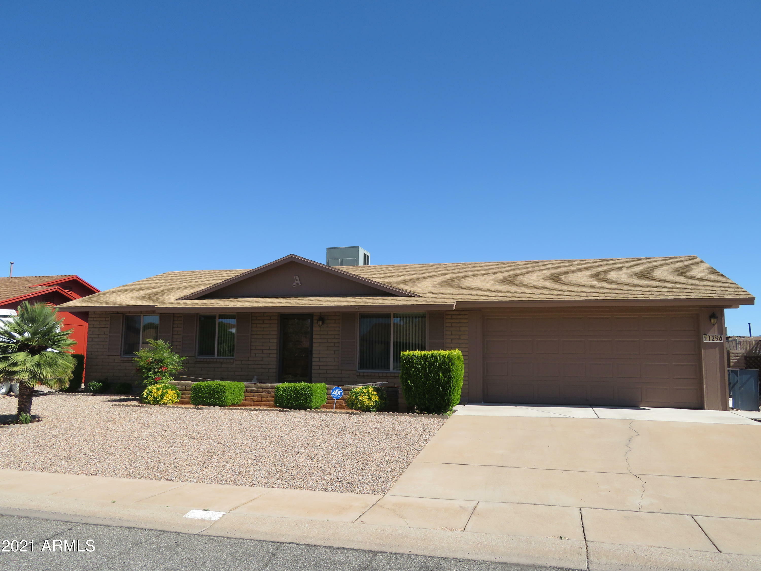 Property Photo: 1296 Quail Hollow Drive AZ 85635