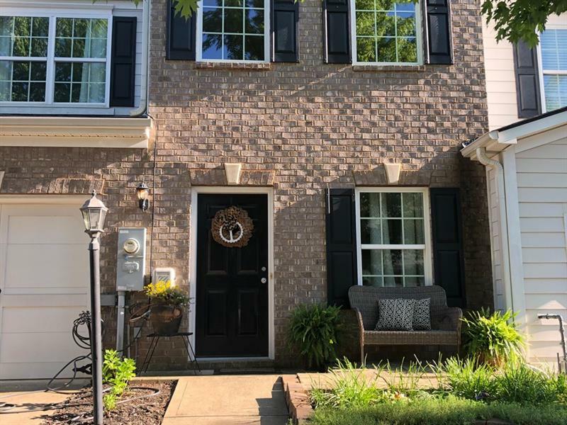 Property Photo: 151 Spring Way Square GA 30114