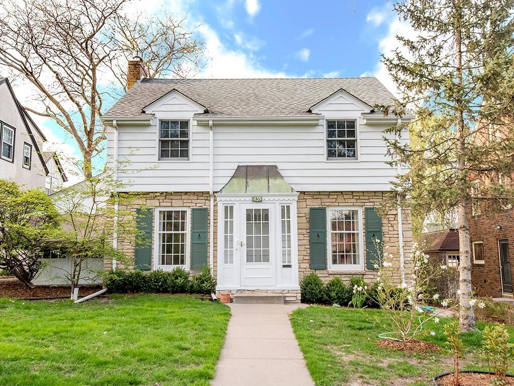 Property Photo: 1839 Jefferson Avenue MN 55105