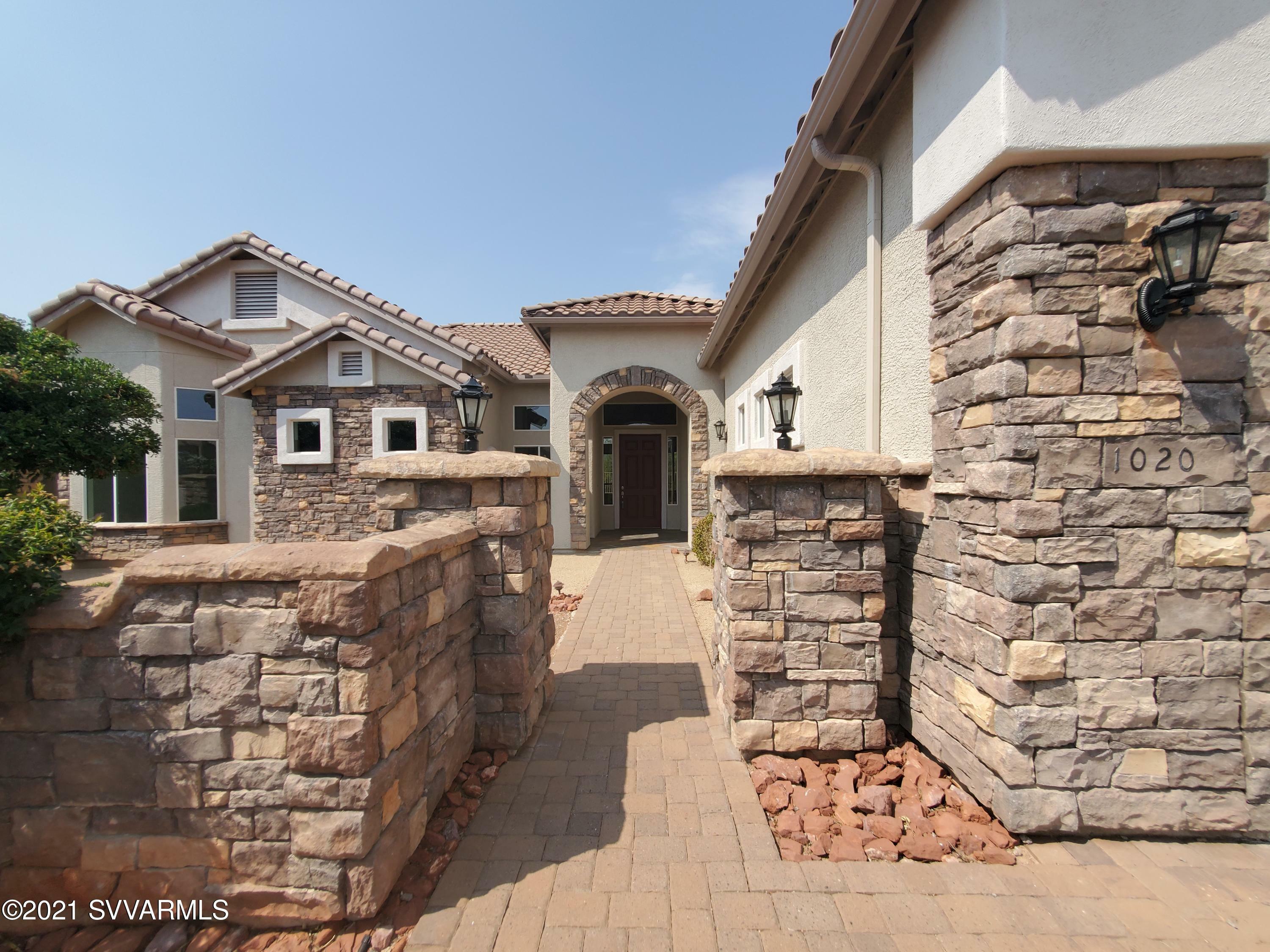 Property Photo:  1020 S Morning Light Court  AZ 86325 