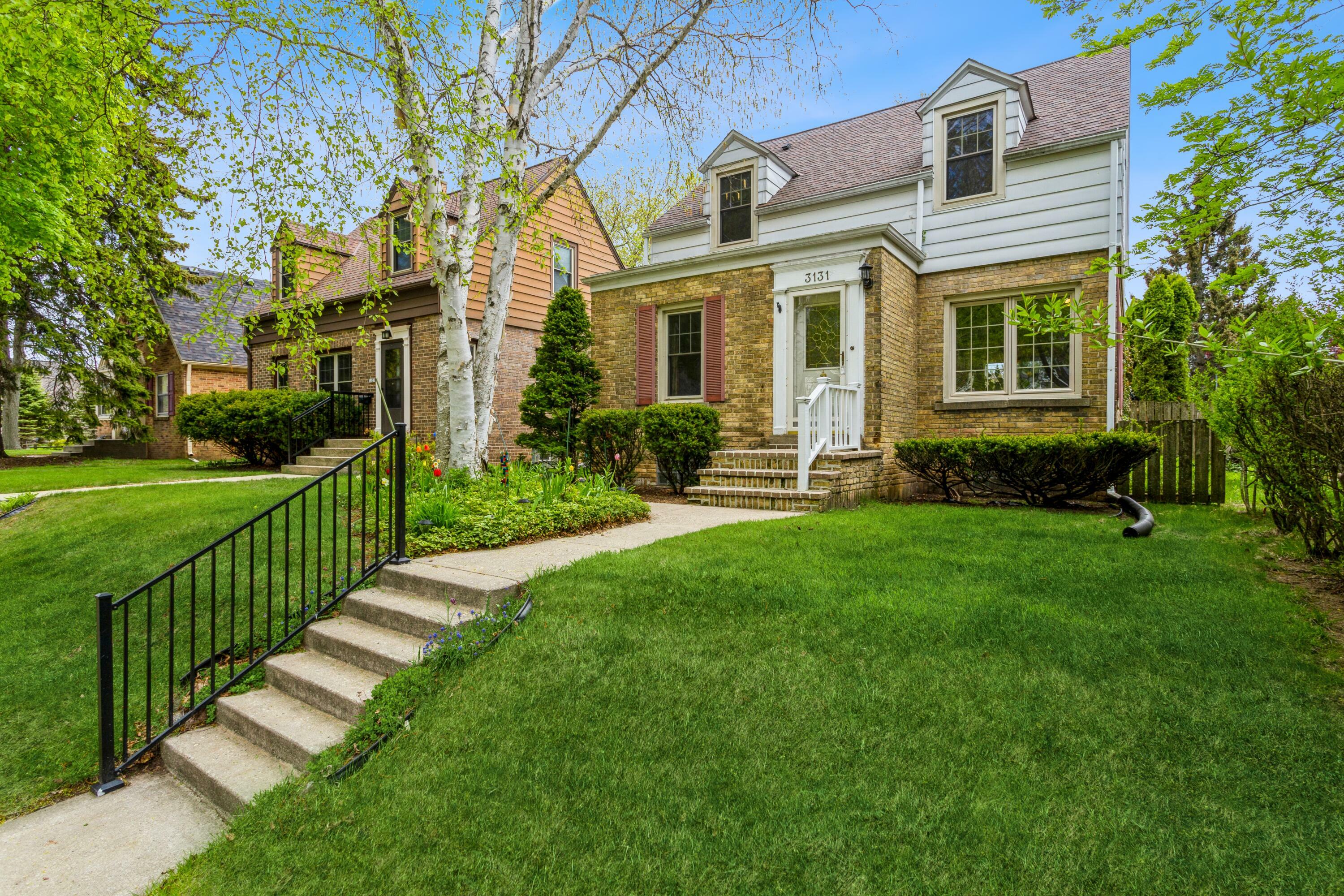 3131 E Crawford Ave  Saint Francis WI 53235 photo
