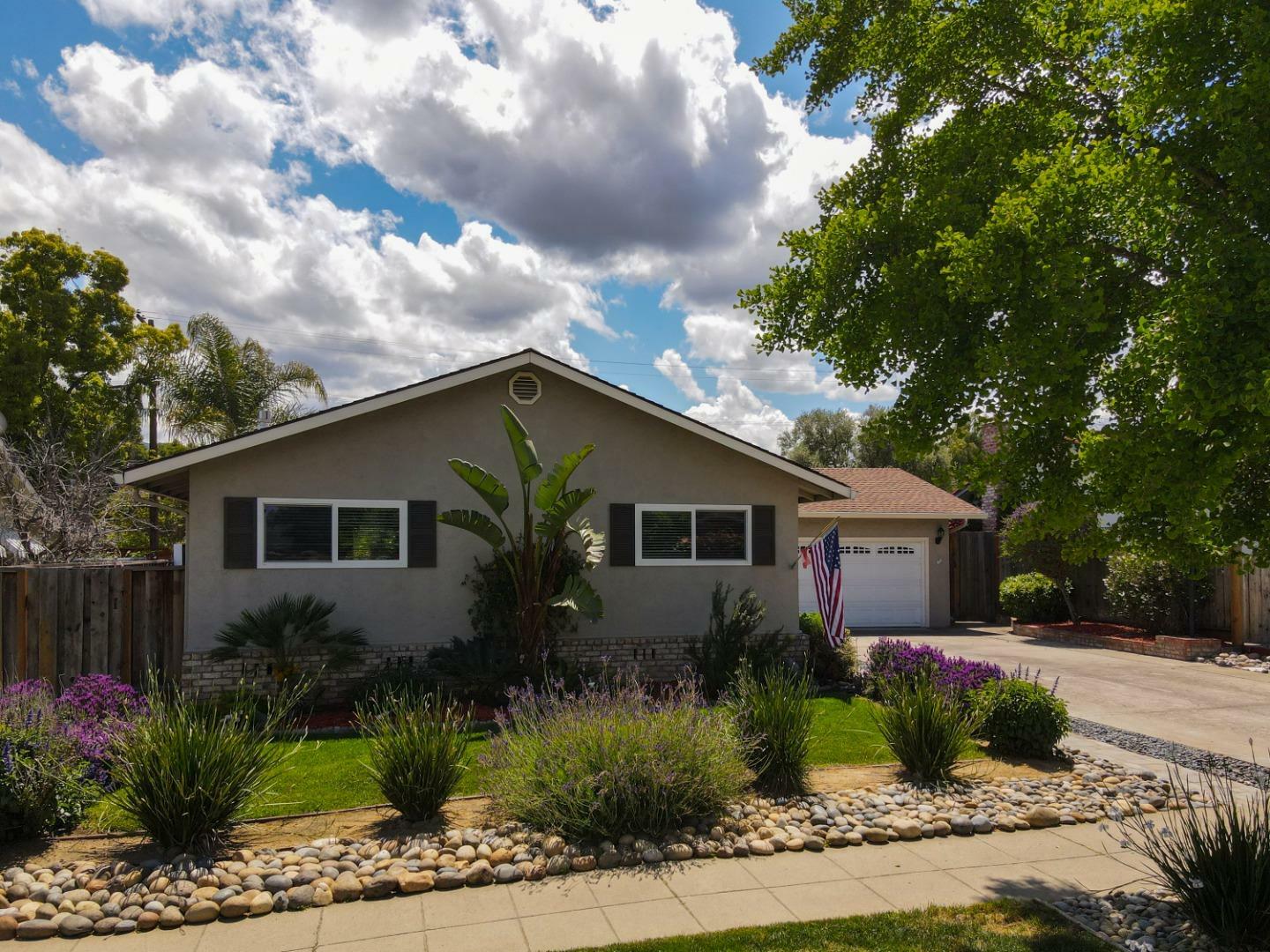 Property Photo:  1978 Rosswood Drive  CA 95124 