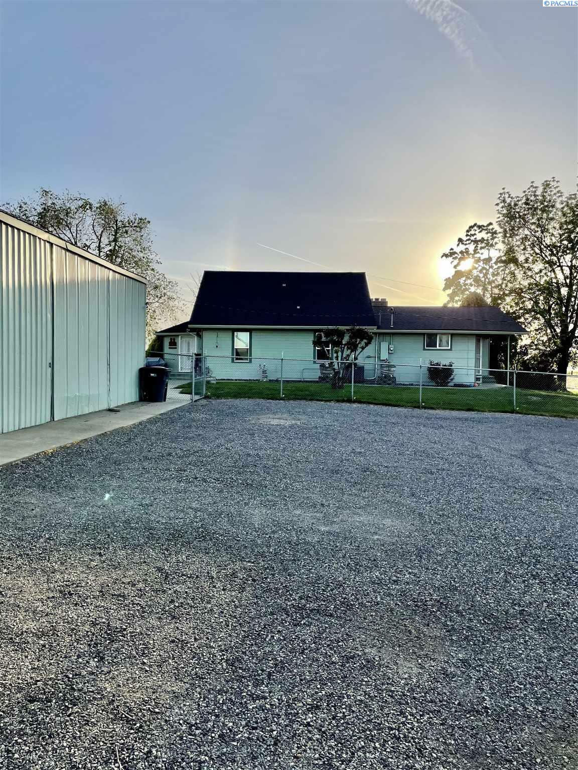Property Photo: 175001 W Johnson Rd WA 99350
