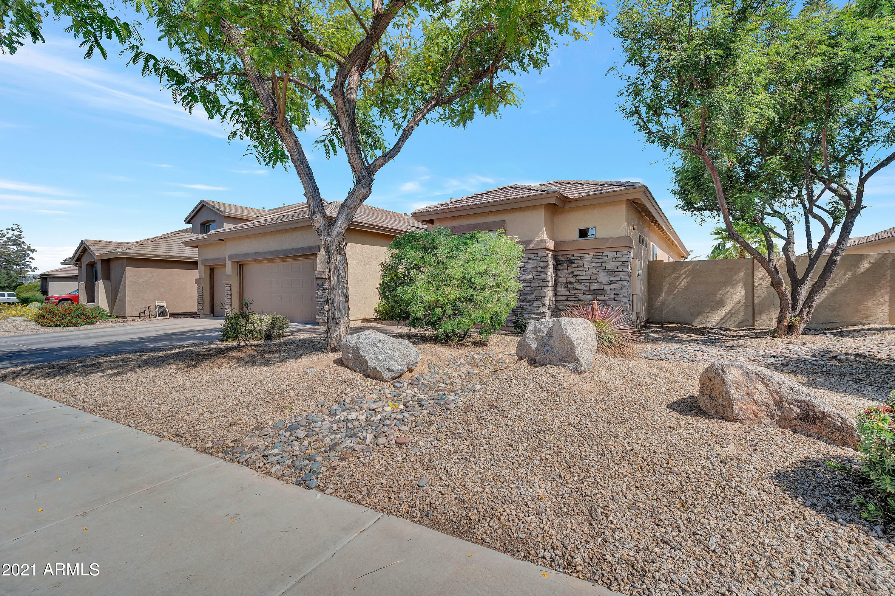Property Photo: 3938 E Dubois Avenue AZ 85298
