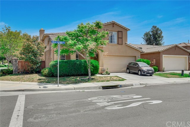 Property Photo:  3885 Bella Villagio Avenue  CA 92571 