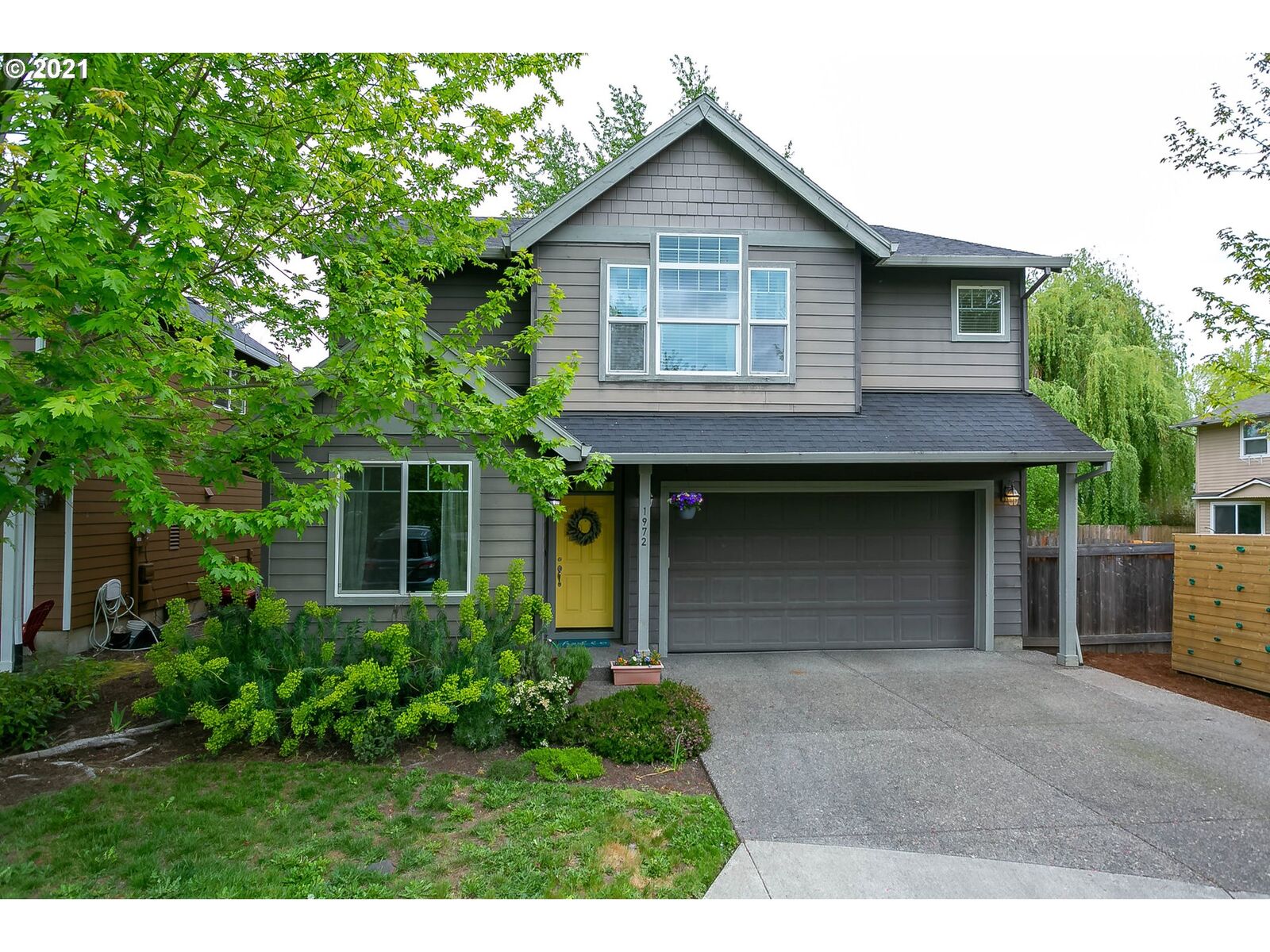 Property Photo:  1972 SW Bettys Pl  OR 97003 