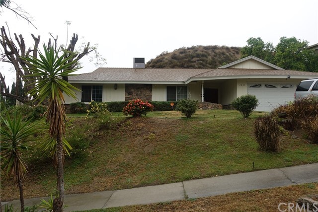 Property Photo: 2820 La Praix Street CA 92346