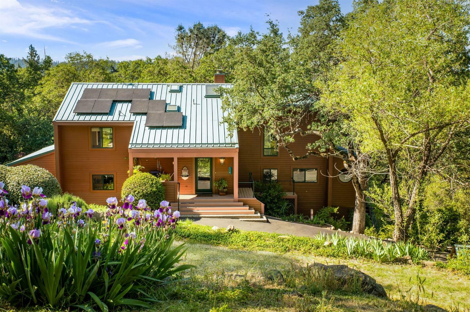 Property Photo:  10817 Cement Hill Road  CA 95959 