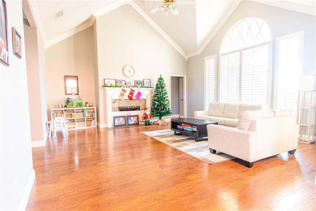 Property Photo:  2101 Lockesley Drive  TX 75028 