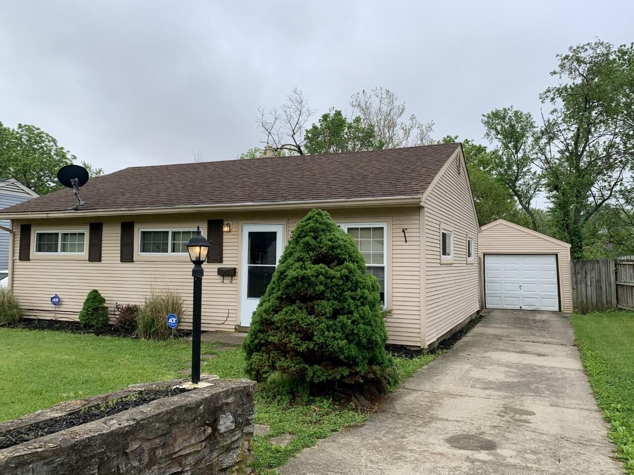 Property Photo:  3279 Rinda Lane  OH 45239