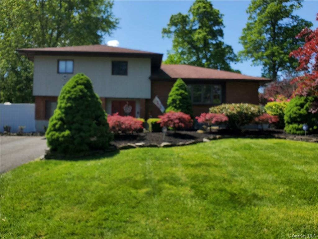 Property Photo:  30 Bontecou Road  NY 10980 