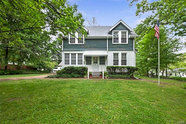 Property Photo: 9817 Dennison Avenue 63114