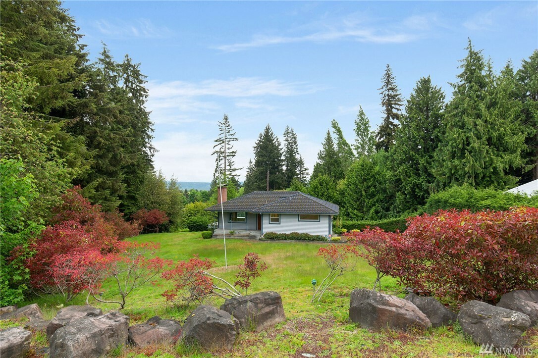 Property Photo:  4503 Federal Ave  WA 98203 