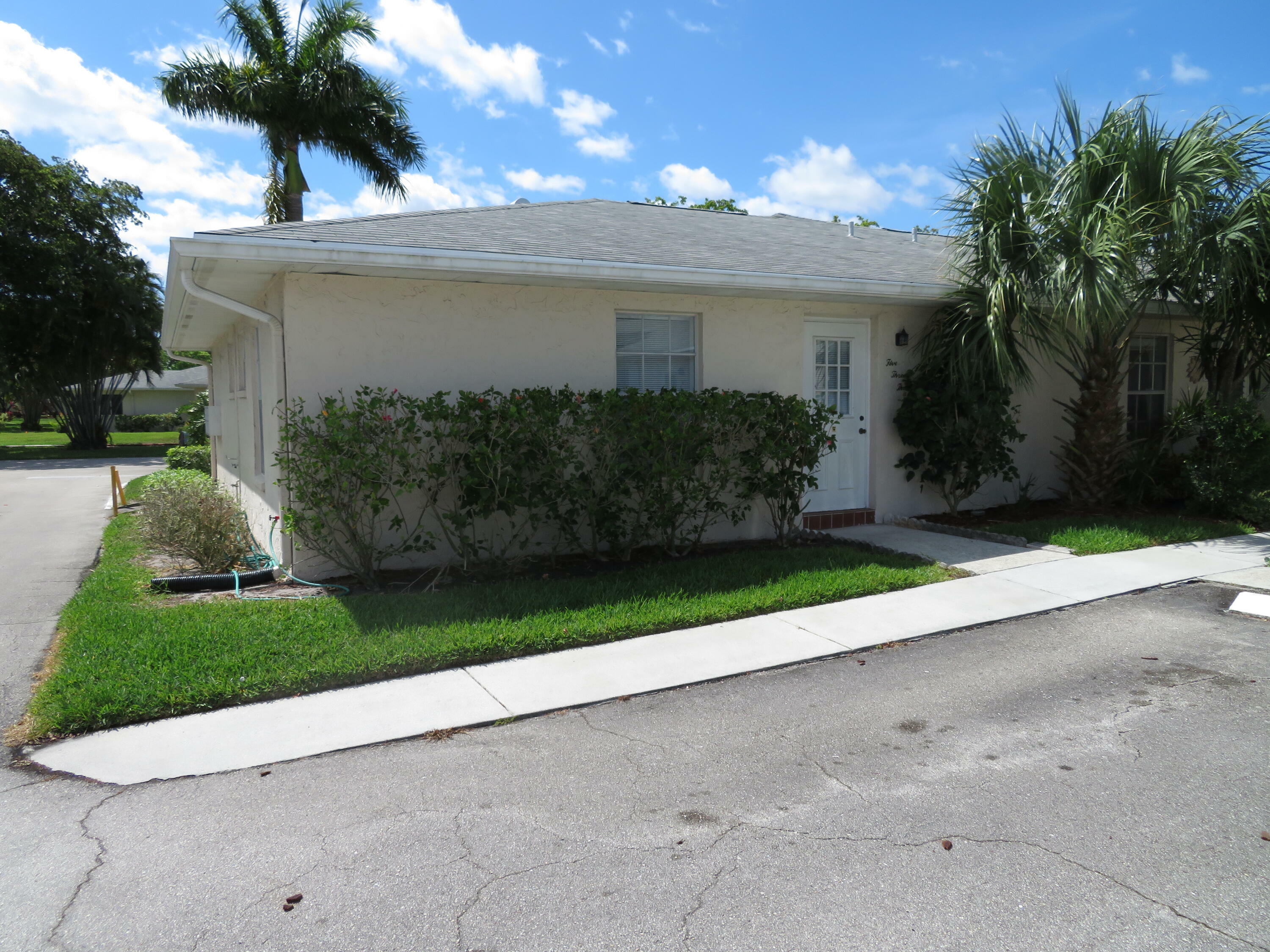 Property Photo: 533 Franconia Circle A FL 33467