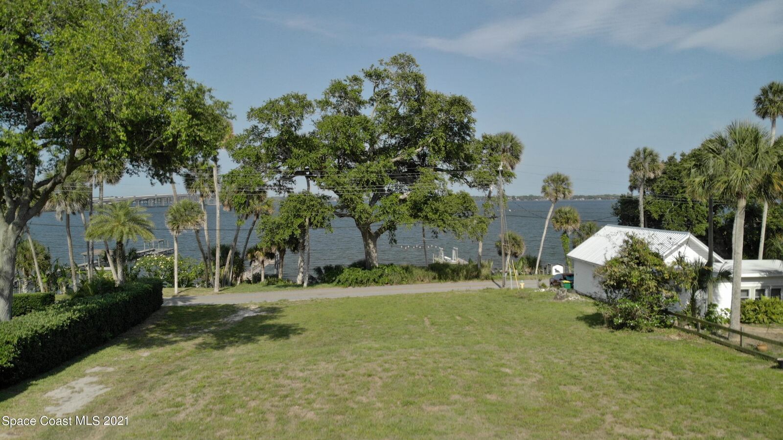 Property Photo:  2917 N Indian River Drive  FL 32922 