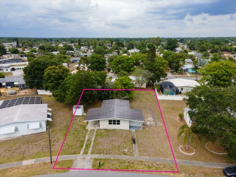 Property Photo:  22126 Gandy Avenue  FL 33952 