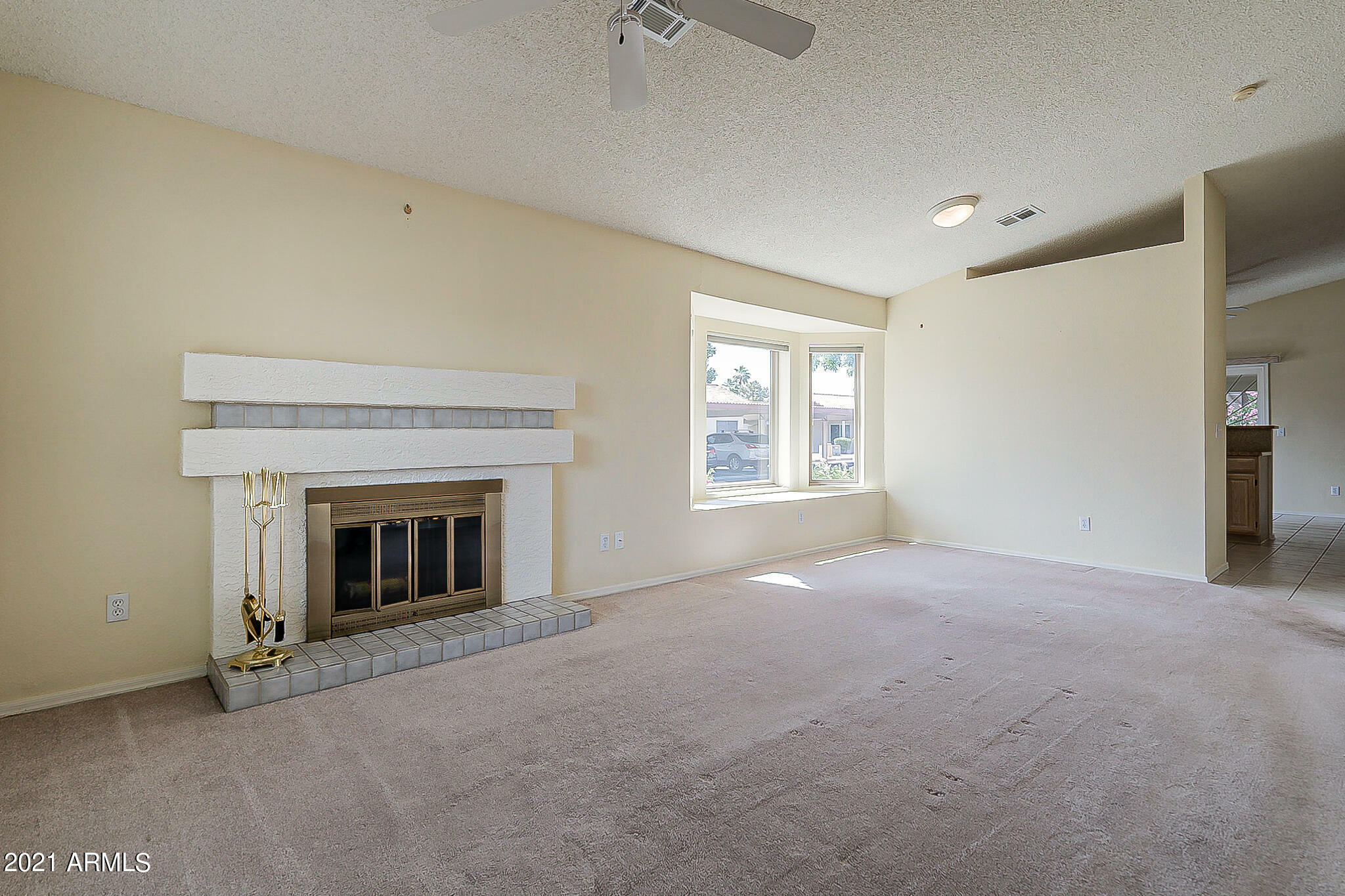 Property Photo:  1120 N Val Vista Drive 73  AZ 85234 