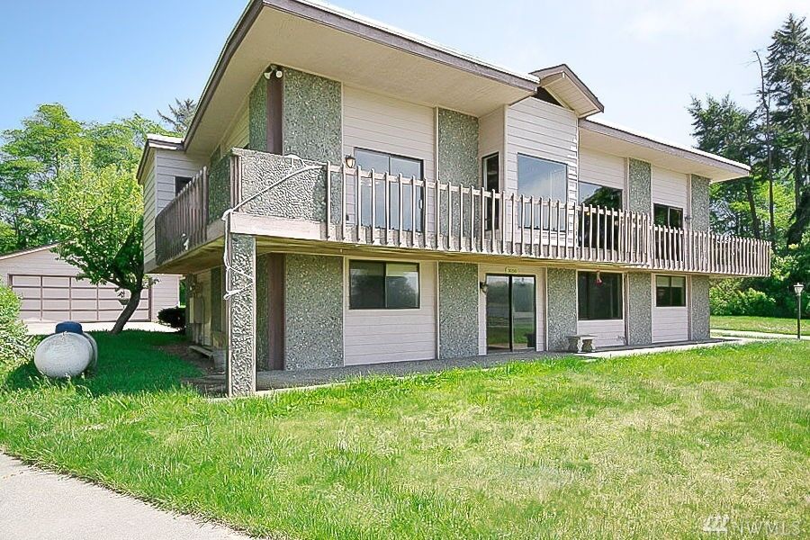 Property Photo: 3050 Ironwood Lane WA 98277
