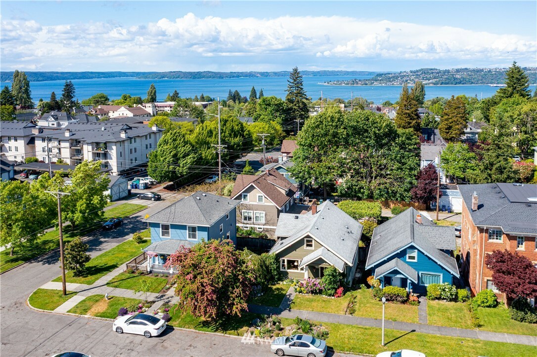 Property Photo:  719 N L St  WA 98403 