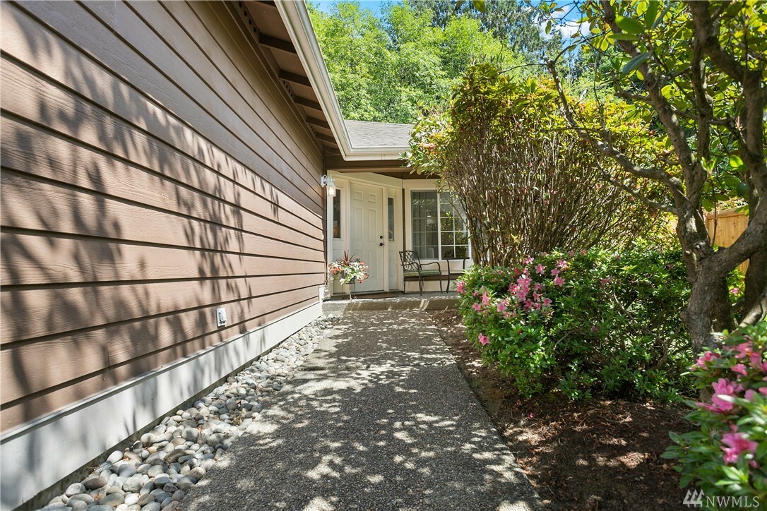 Property Photo:  12951 Phillips Ridge Rd SE  WA 98272 