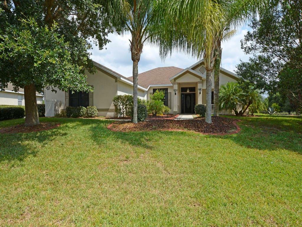 Property Photo:  24421 Calusa Boulevard  FL 32736 