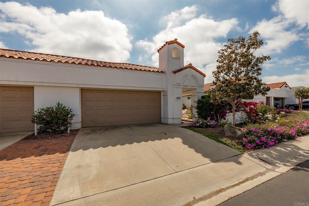 Property Photo:  4787 Galicia Way  CA 92056 