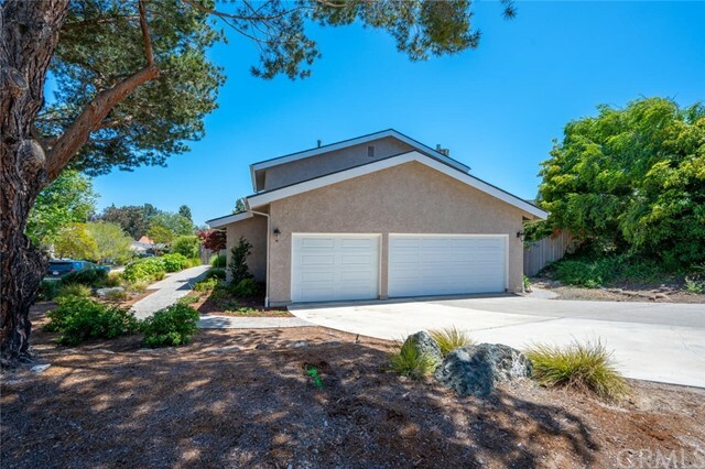 Property Photo:  835 Del Rio Avenue  CA 93405 