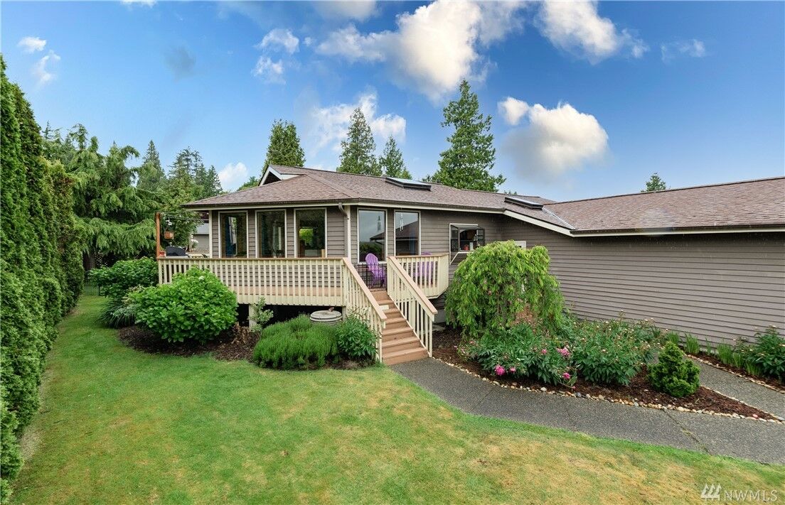 Property Photo:  8061 Niska Rd  WA 98230 