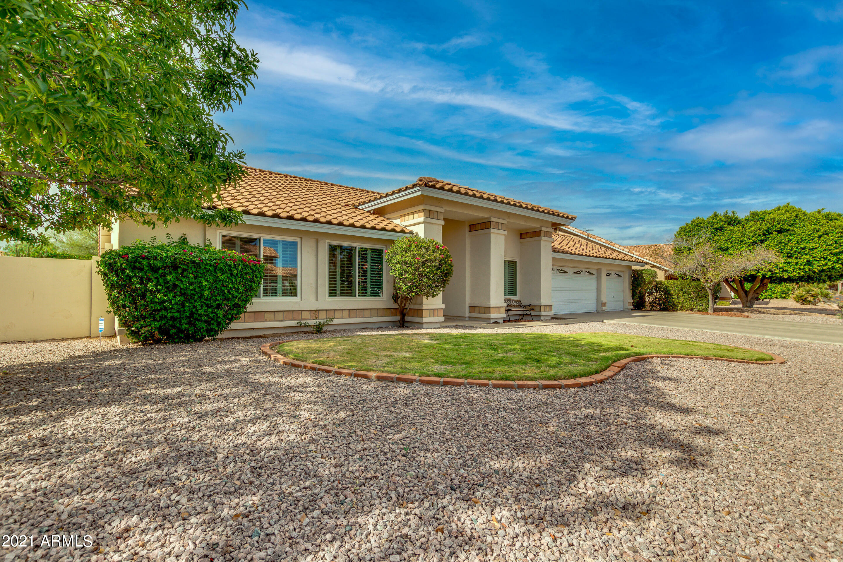 Property Photo:  3026 E Mallory Street  AZ 85213 