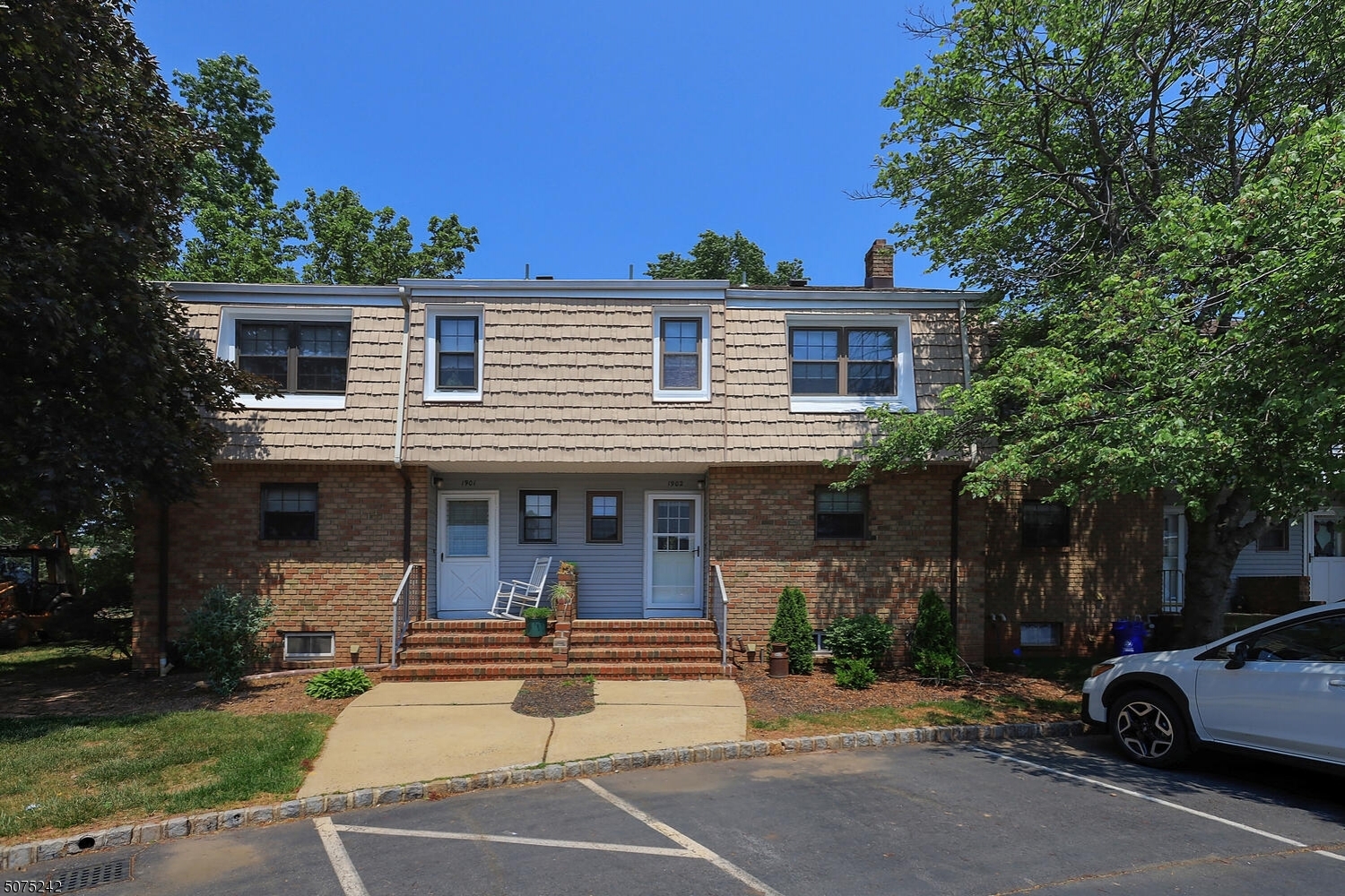 Property Photo:  1902 Wilshire Ct  NJ 08844 